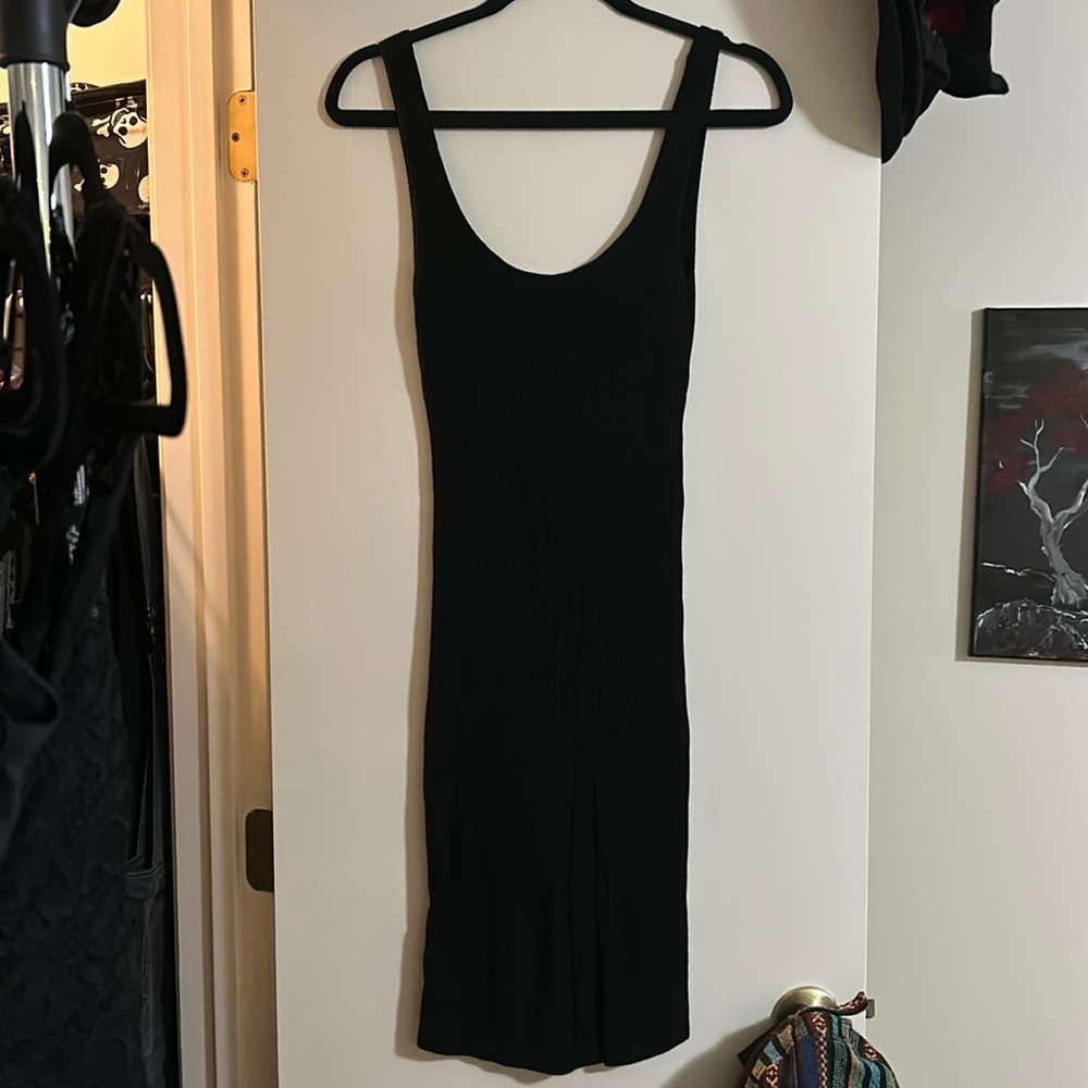 Ribbed Black Mid Dress